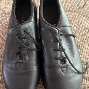 Bloch tap shoes